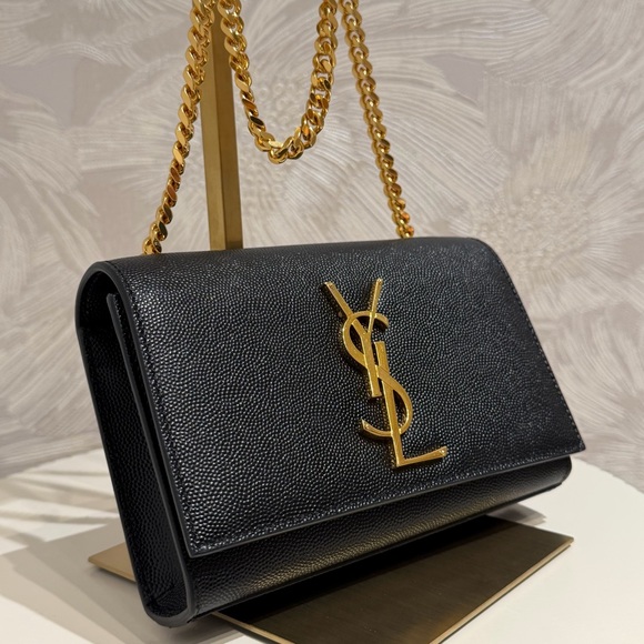 Kate Small Chain Crossbody Bag in Grain De Poudre Embossed Leather - Picture 4 of 7